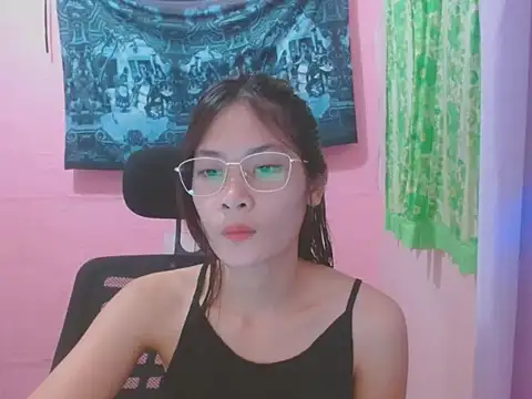 Sweetsexylady19 online show from June 22, 2026, 5:48 am