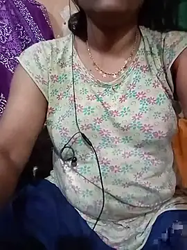 Snapshot of Shila_bby chatting on July 7, 2026, 12:42 pm Shila bby online show from July 7, 2026, 12:42 pm