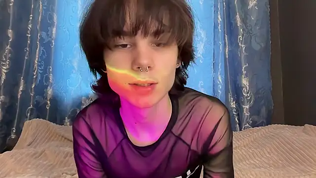 laski twink online show from May 29, 2026, 4:02 pm