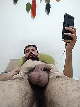 Barbas44420 online show from May 22, 2026, 5:27 am