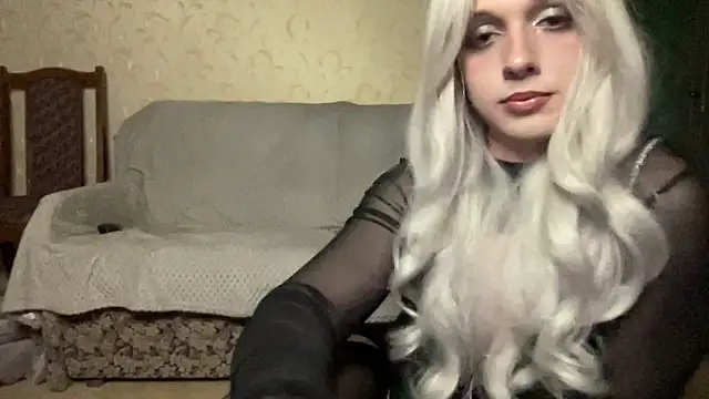 Snapshot of Gina_Rose_ts chatting on April 30, 2026, 7:21 pm Gina Rose ts online show from April 30, 2026, 7:21 pm