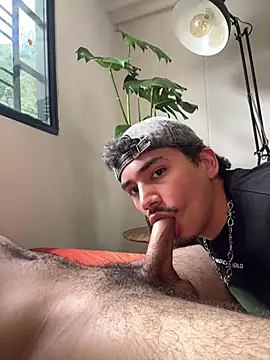 Noah and Steven online show from May 28, 2026, 6:58 pm