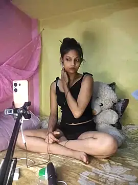 Juli meri jan online show from April 20, 2026, 9:27 pm