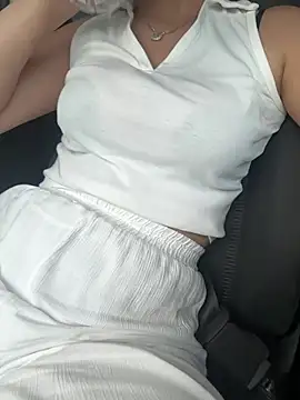 tanricaaaaa online show from June 10, 2026, 3:02 pm