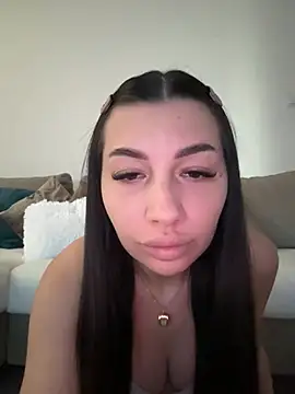 AvaKinsley  online show from April 22, 2026, 12:45 pm