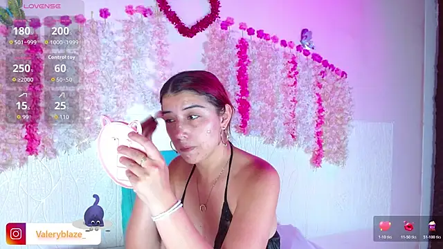 ValeryBlaze  online show from June 20, 2026, 7:19 pm