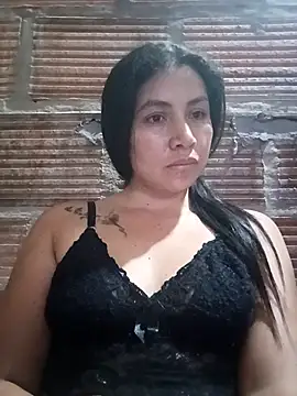 MiaDesireAndWildLover online show from April 25, 2026, 3:31 am