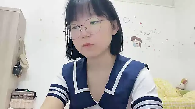 Belle-LL online show from May 30, 2026, 3:50 pm