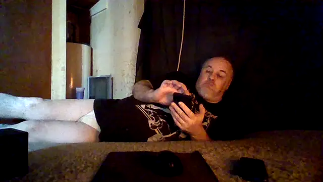 Snapshot of Nightshade1195 chatting on June 4, 2026, 11:20 pm Nightshade1195 online show from June 4, 2026, 11:20 pm