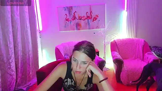 MaryRapunzel online show from July 19, 2026, 7:21 pm