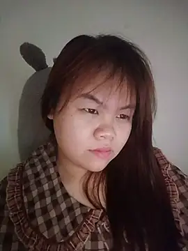 Truxcy1 online show from June 4, 2026, 4:28 am