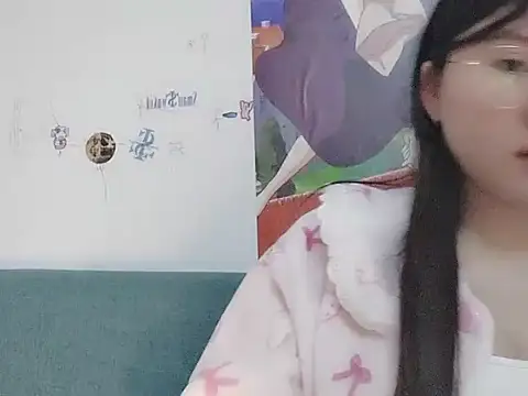 vvvan2026 online show from April 23, 2026, 8:32 am