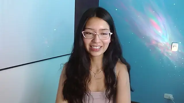 Danii rizzo online show from April 22, 2026, 12:56 pm