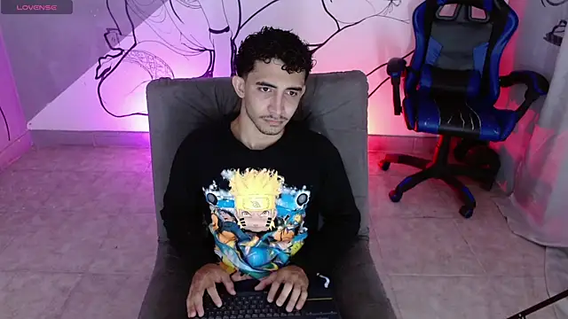 caius bigcock1 online show from May 6, 2026, 12:20 pm