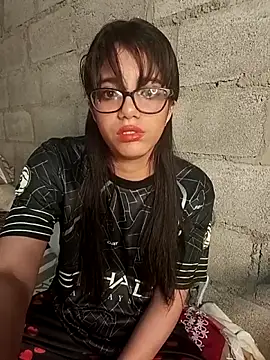 Snapshot of Dayii_sweet chatting on May 30, 2026, 6:02 pm Dayii sweet online show from May 30, 2026, 6:02 pm
