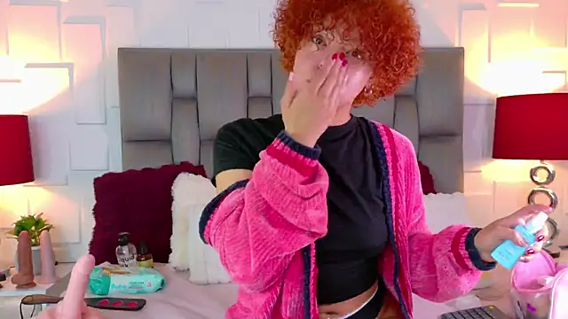 KeiryGinger online show from May 31, 2026, 2:23 pm