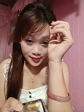 Snapshot of Ly-sexyy chatting on July 7, 2026, 8:40 am Ly-sexyy online show from July 7, 2026, 8:40 am
