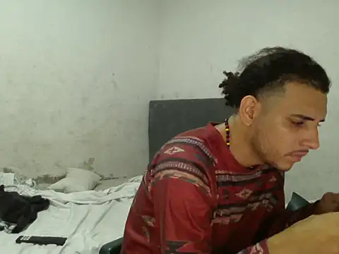 maicktentacionxxx online show from April 23, 2026, 2:51 pm