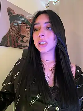 IsabellaNoir  online show from July 28, 2026, 8:52 pm