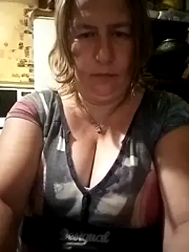 AnnaGlory38 online show from June 15, 2026, 10:20 pm