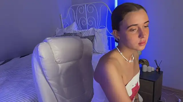 Tiana Belle online show from June 14, 2026, 1:24 am