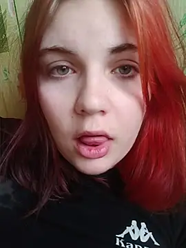 Snapshot of LoisFox chatting on May 1, 2026, 3:06 pm LoisFox online show from May 1, 2026, 3:06 pm