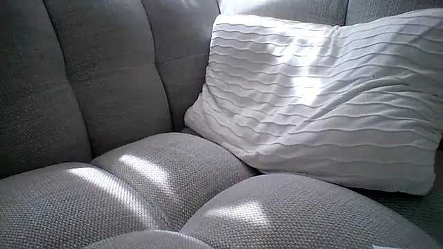Snapshot of Leorix6 chatting on May 21, 2026, 10:01 am Leorix6 online show from May 21, 2026, 10:01 am