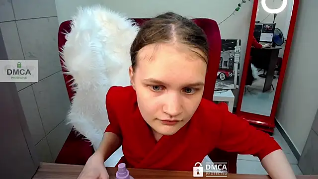  donnaSia  online show from June 16, 2026, 10:59 am
