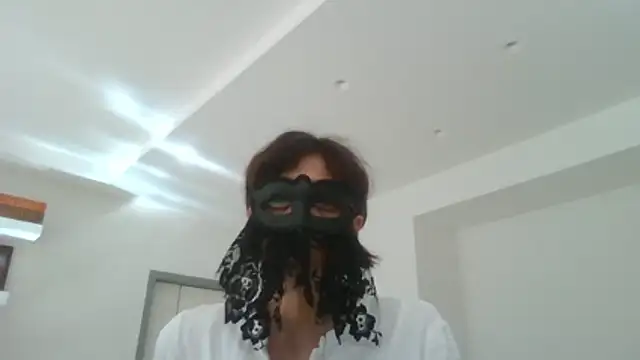 Snapshot of HelenTiAscolta chatting on May 11, 2026, 2:45 pm HelenTiAscolta online show from May 11, 2026, 2:45 pm
