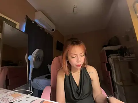 sweet glam online show from May 8, 2026, 6:06 am