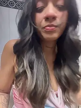 SinSirenXXX online show from July 10, 2026, 1:22 pm