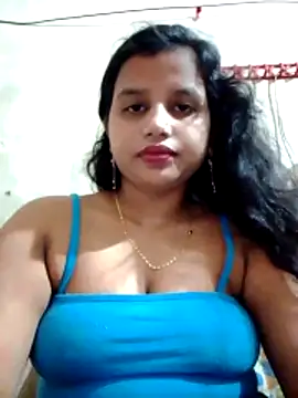 Nigar Hatun online show from May 8, 2026, 2:21 pm