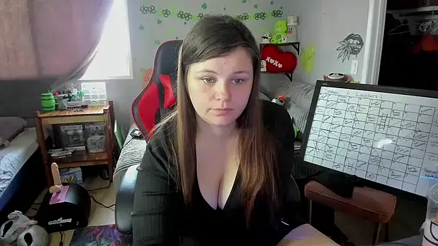 DelilaFields2 online show from May 12, 2026, 5:30 pm