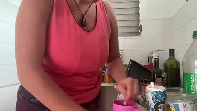 BabouK9712 online show from April 26, 2026, 4:37 pm