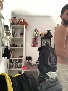 chiquitoconsecreto online show from May 30, 2026, 5:18 pm