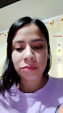 Snapshot of Nicol_Alvarez1 chatting on July 3, 2026, 3:24 am Nicol Alvarez1 online show from July 3, 2026, 3:24 am