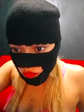 Hotkatii online show from May 20, 2026, 4:42 am