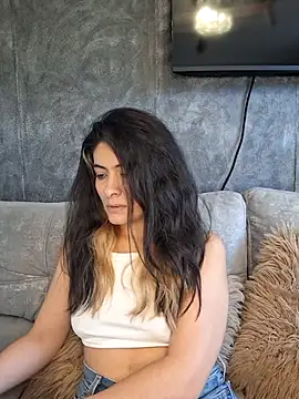 AshleyyHall online show from July 15, 2026, 5:42 pm