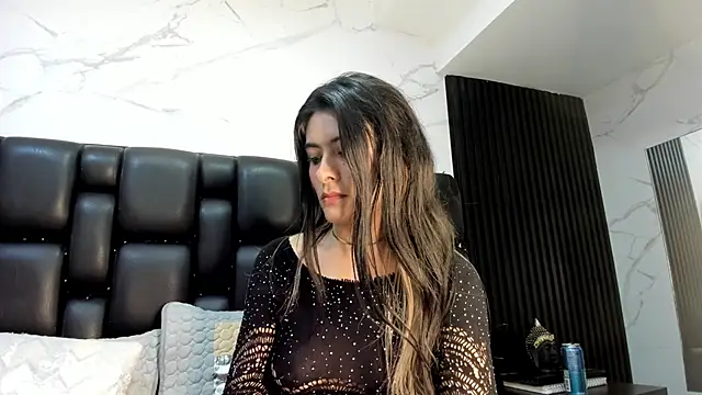 AshleyyHall online show from May 20, 2026, 3:47 am