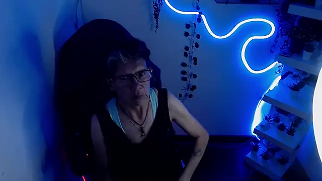 selena ferreira online show from June 17, 2026, 7:02 pm