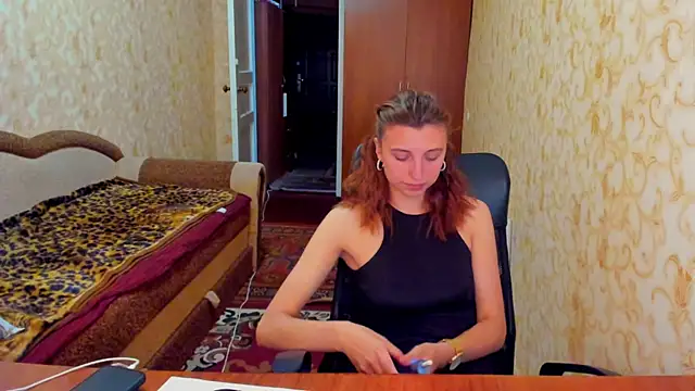 Snapshot of MilaShka29 chatting on June 27, 2026, 11:27 am MilaShka29 online show from June 27, 2026, 11:27 am