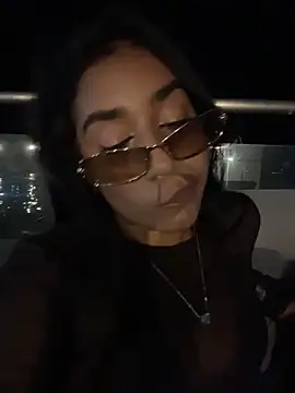 SaryJonex online show from May 15, 2026, 11:47 pm