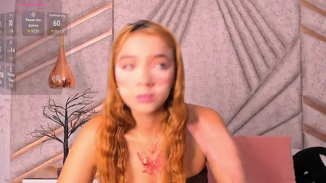 SamaanthaMiller online show from May 11, 2026, 9:01 pm