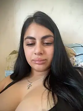 LilyLovell online show from May 26, 2026, 11:52 am