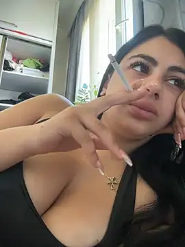 LilyLovell online show from May 30, 2026, 9:15 am