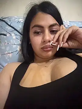 LilyLovell online show from May 10, 2026, 8:44 pm