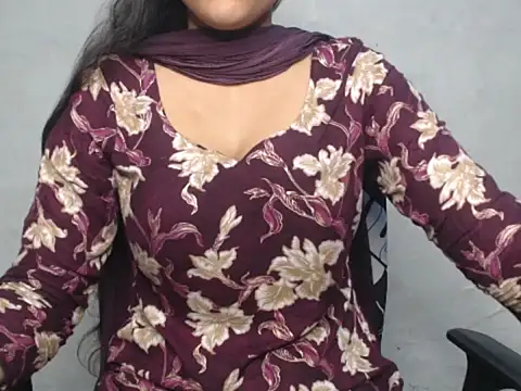 Shalini Gaur online show from July 24, 2026, 3:41 pm