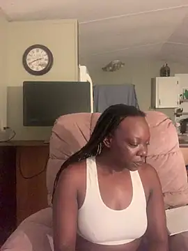 SashaVixen1985 online show from May 10, 2026, 4:38 am