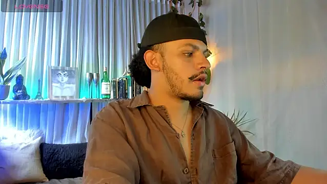 JaviCollins- online show from May 28, 2026, 3:40 pm