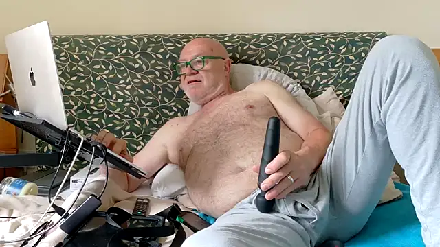 KinkCentral online show from June 16, 2026, 8:58 am